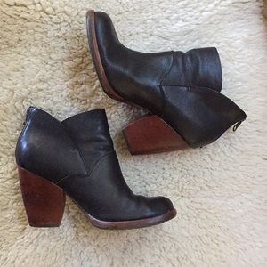Kork-Ease booties